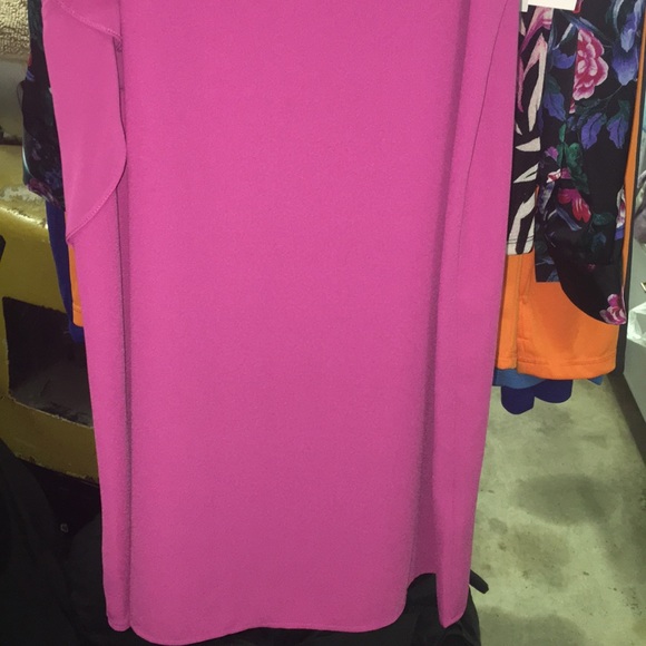 Magenta Ruffle Spaghetti Strap Midi Dress - Picture 2 of 5